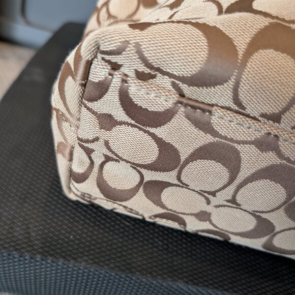 LOW START Coach, Signature Khaki & Purple Python Patent Leather Shoulder Bag - Picture 4 of 14